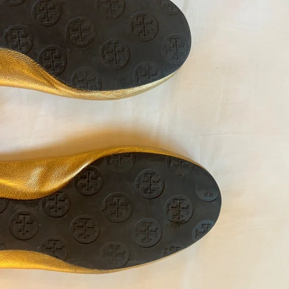 Tory birch shoes gold - Picture 5 of 7
